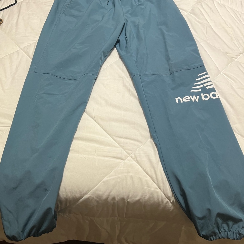 New Balance mens Teal Joggers
